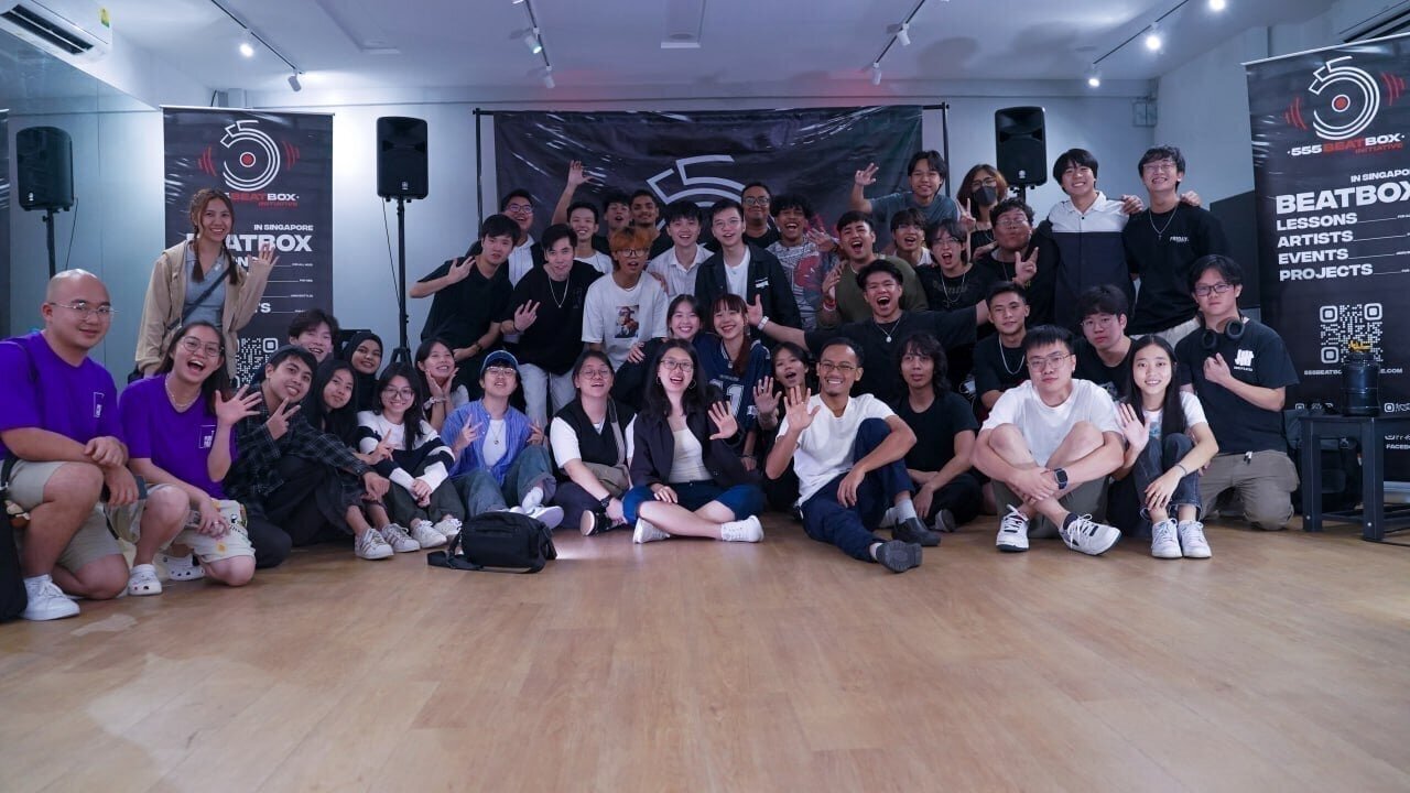 555 group picture by Kelvin Kek 🫶🏻