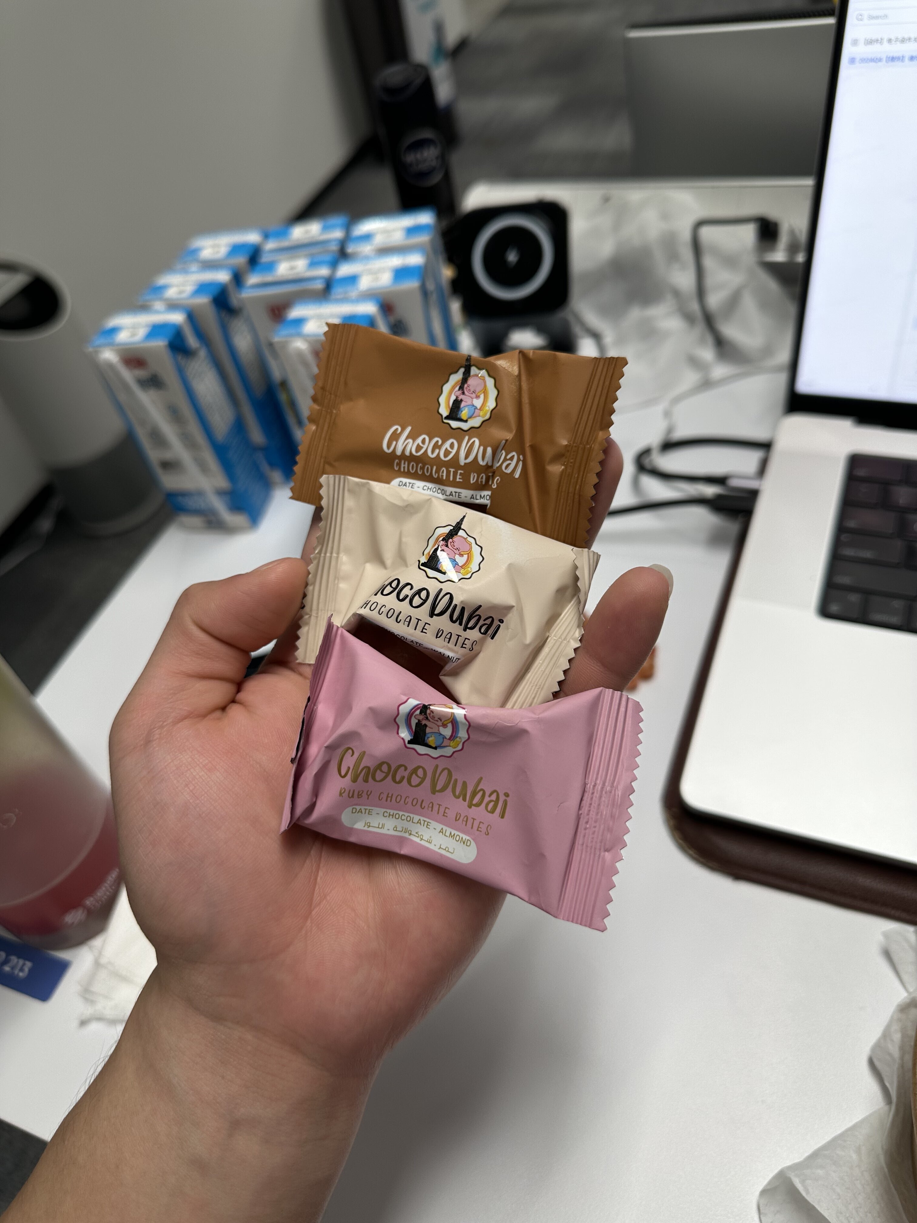 close up of what is inside! 👀