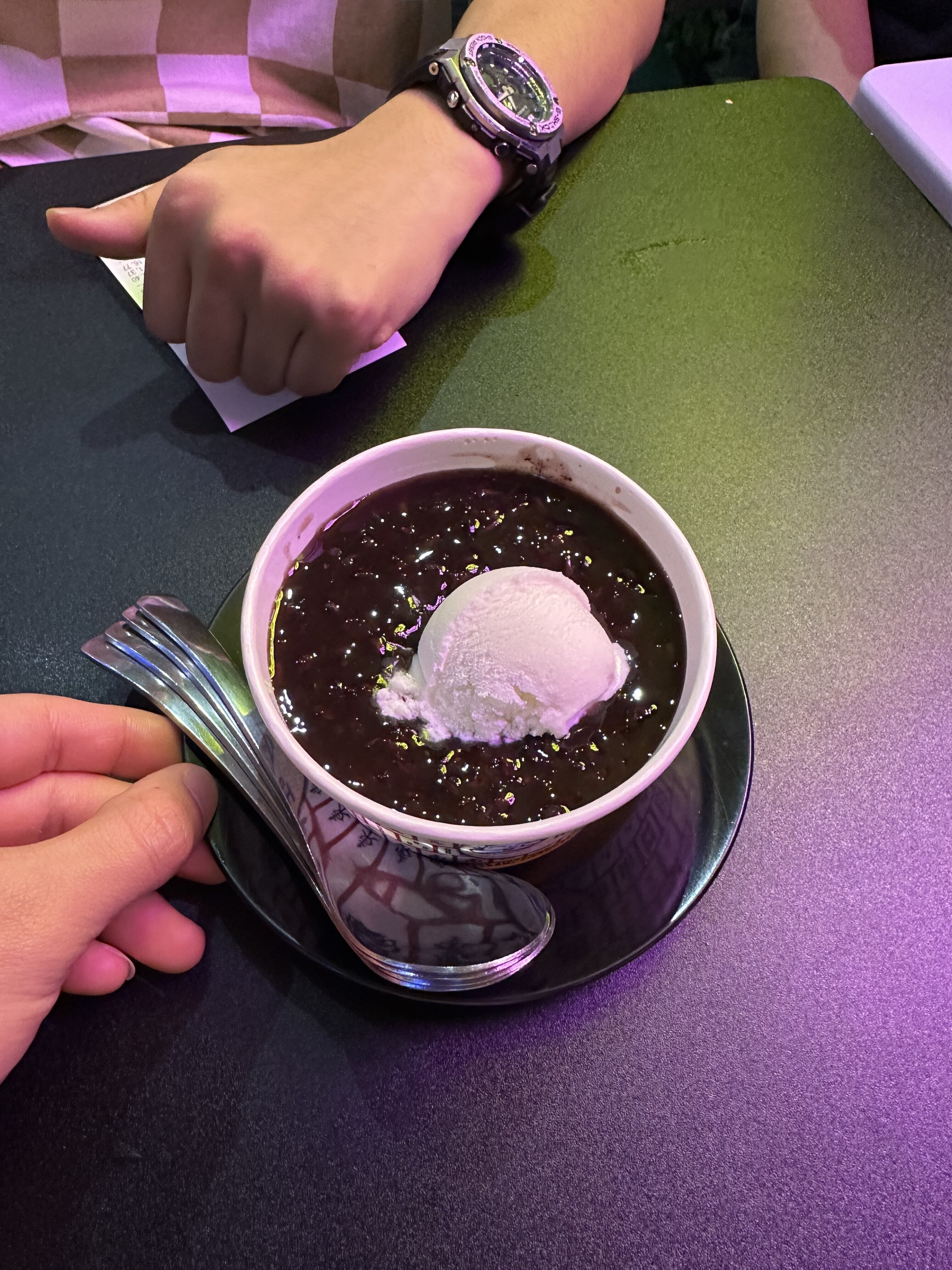 pulut hitam + ice cream for $7.41 - dont even try this shit guys, erm… just not worht at all, skip this one.