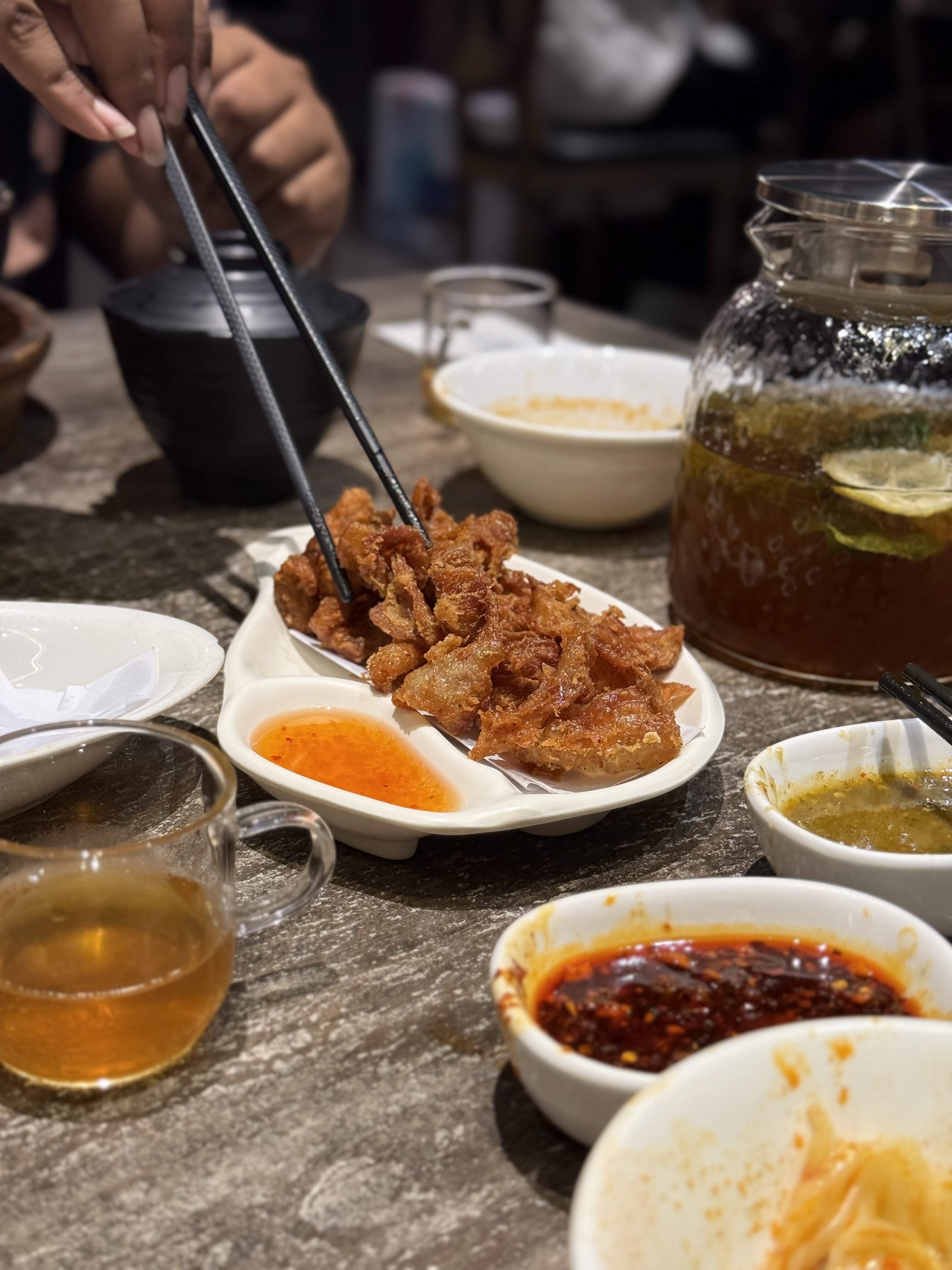 炸鸡皮 - 别期望了，也是难吃的 :)