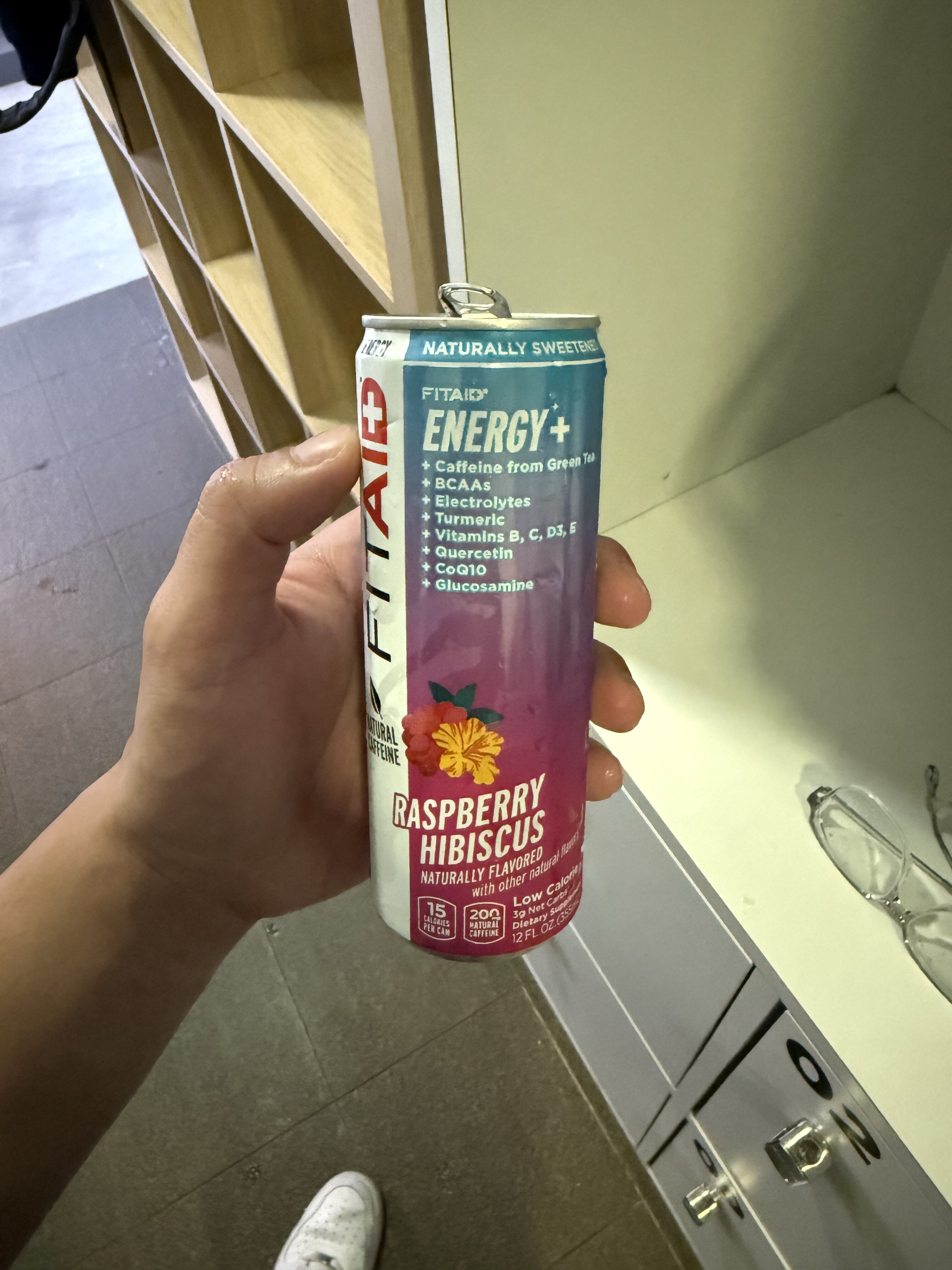 late night sesh 第一次这么累了，但是还是练了 squat, calves, leg extension