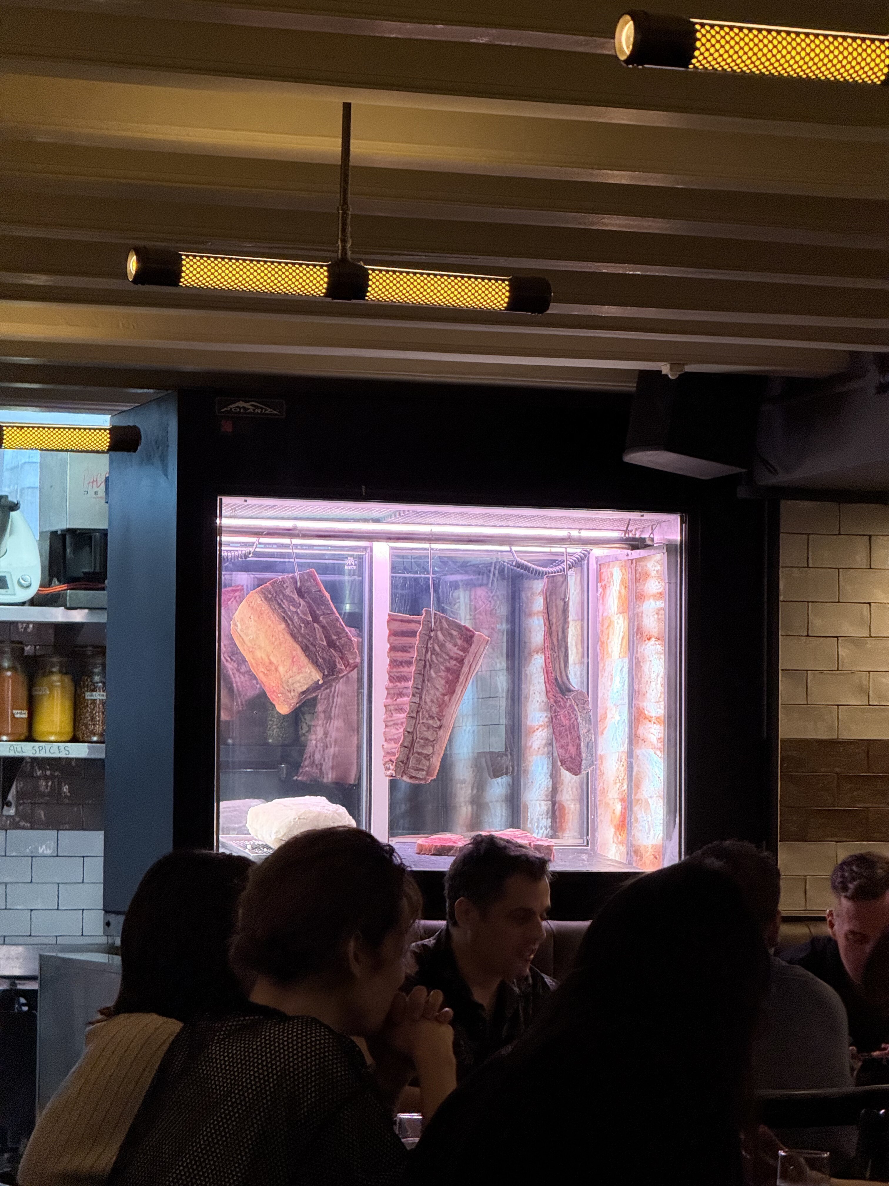 aaron 的迟来的生日晚餐