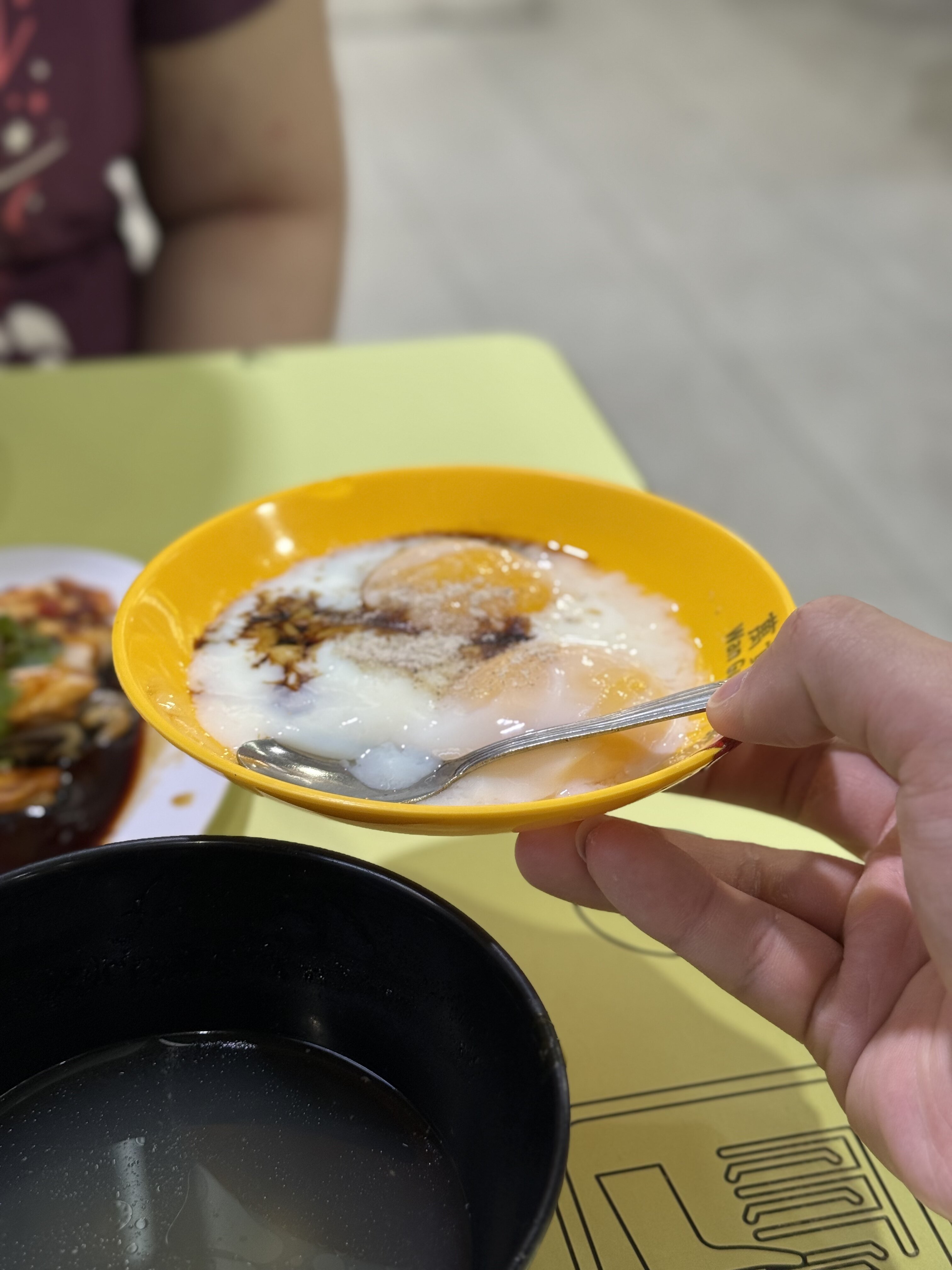 万什么的那家生熟蛋，直接帮我清理好啊啊啊 以后就吃这家的生熟蛋！