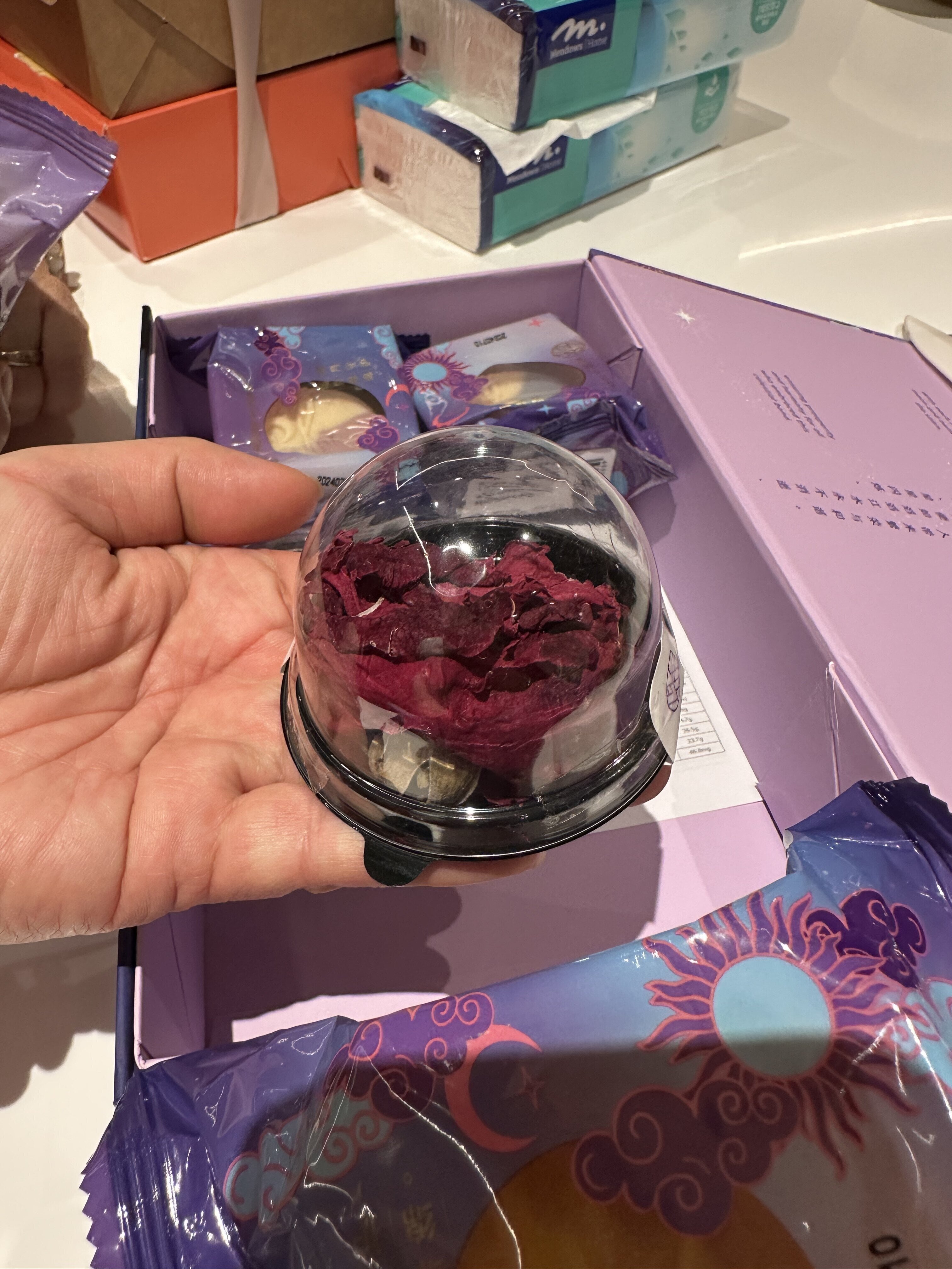 装饰品很美 - 但是好像是可以泡茶的哈哈哈